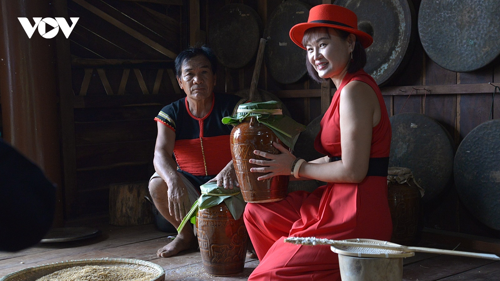 Cận cảnh quy trình làm rượu cần tại Buôn Ma Thuột, Đắk Lắk